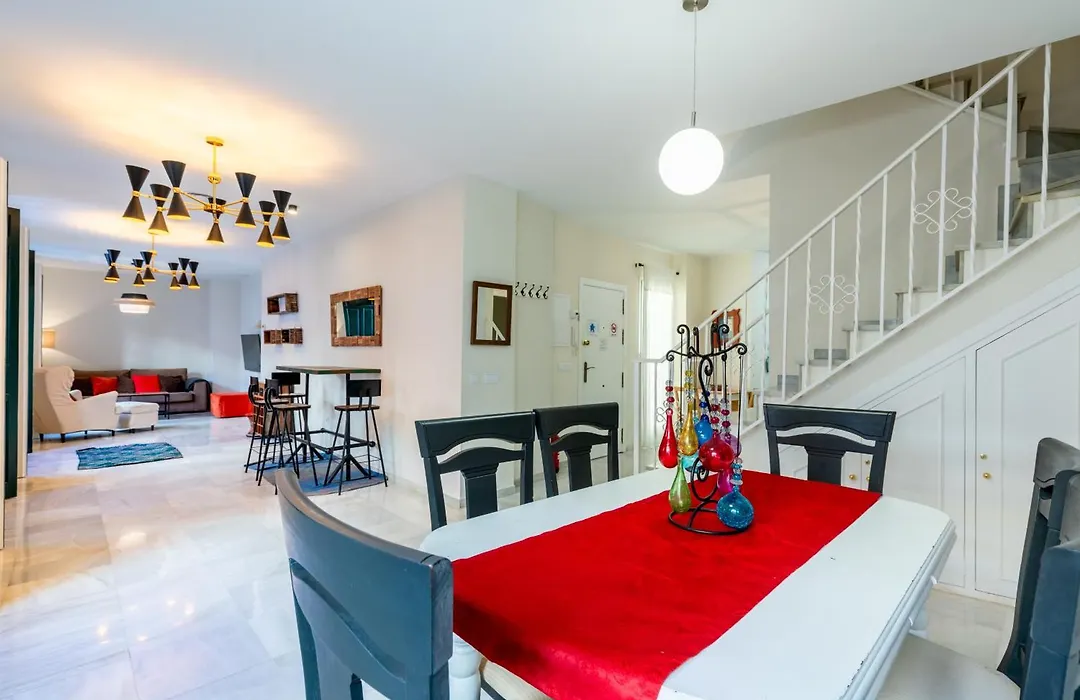 Holi-Rent Penthouse Penuelas-1