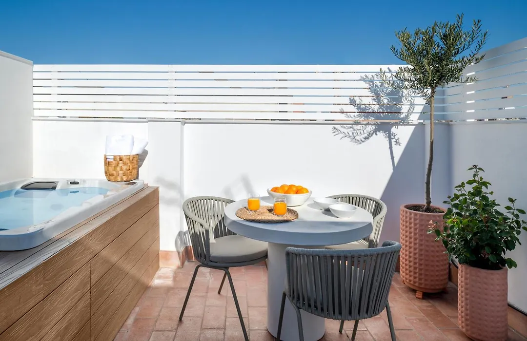 Magno Apartments Santa Clara - Private Terraces With Jacuzzi-1