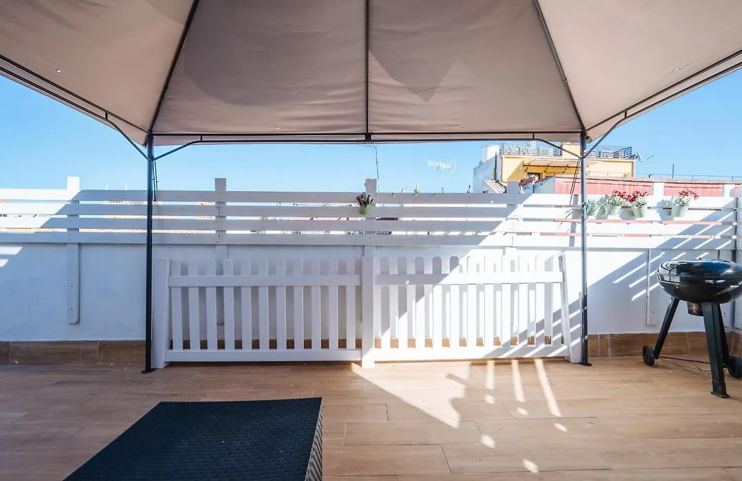 Homeyseville-Lovely Duplex At Santa Cruz 10 Pax, Parking Optional-1