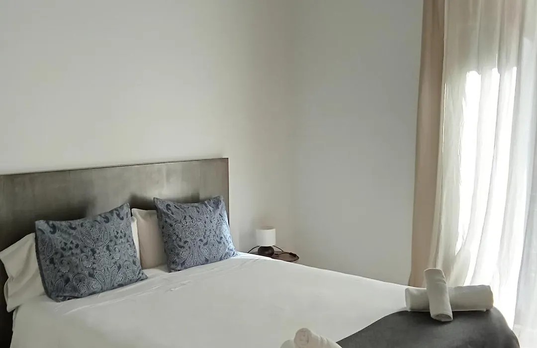 Sevilla Deluxe Suites-1