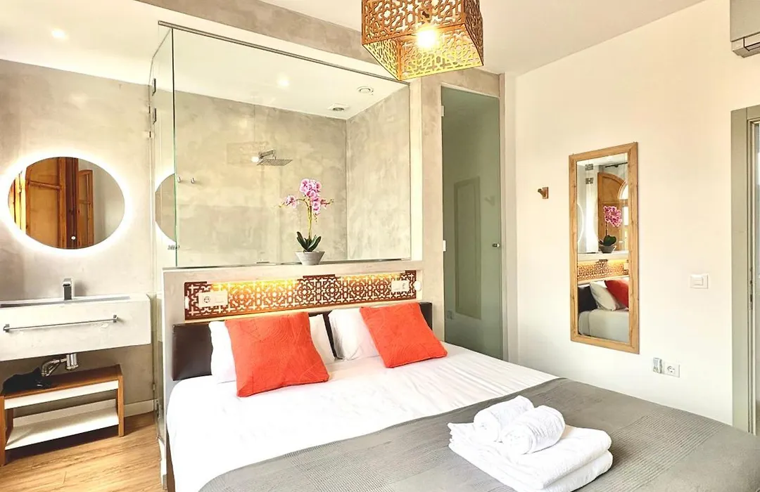 Unique House - Private Spa&Pool -Stayinseville-1