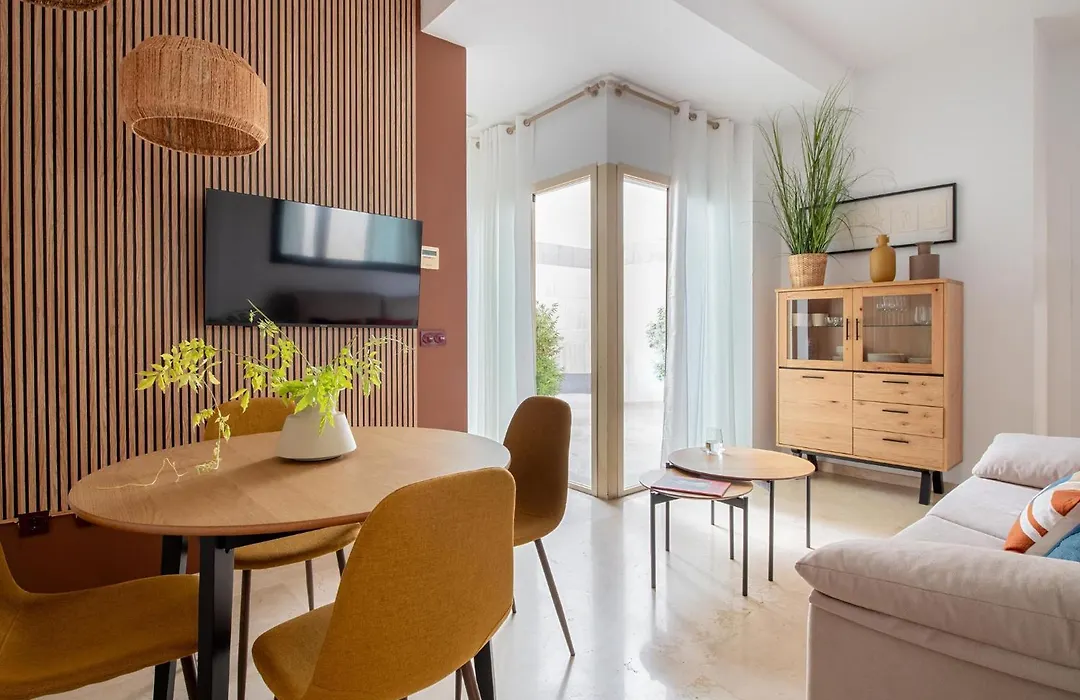 Duque Cornejo Suite Apartment-1