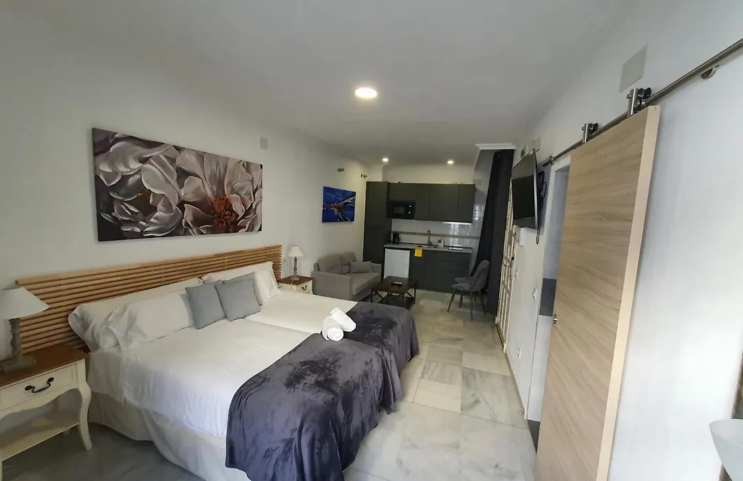 Apartamentos Los Angeles-1