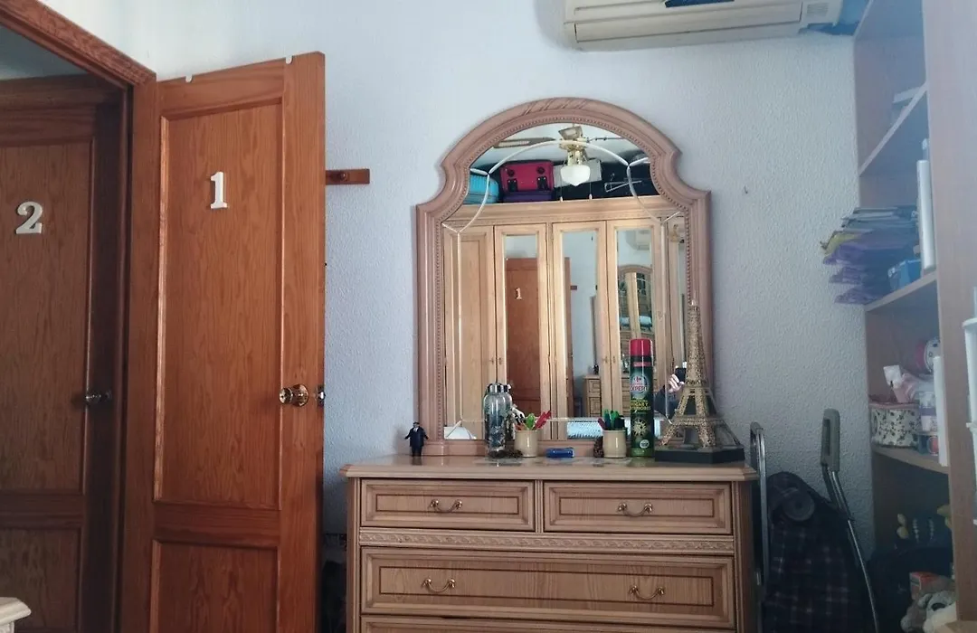 Habitaciones privadas con cama doble en Sevilla-1