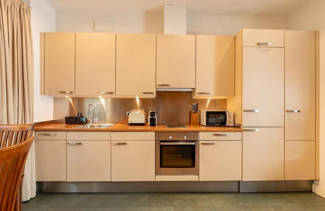 La Maestranza Charming One Or Two Bedrooms Apartments By Ocityzen-1