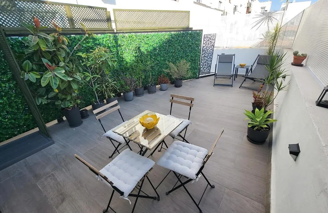 New! Cozy For Couples With Private Patio-1