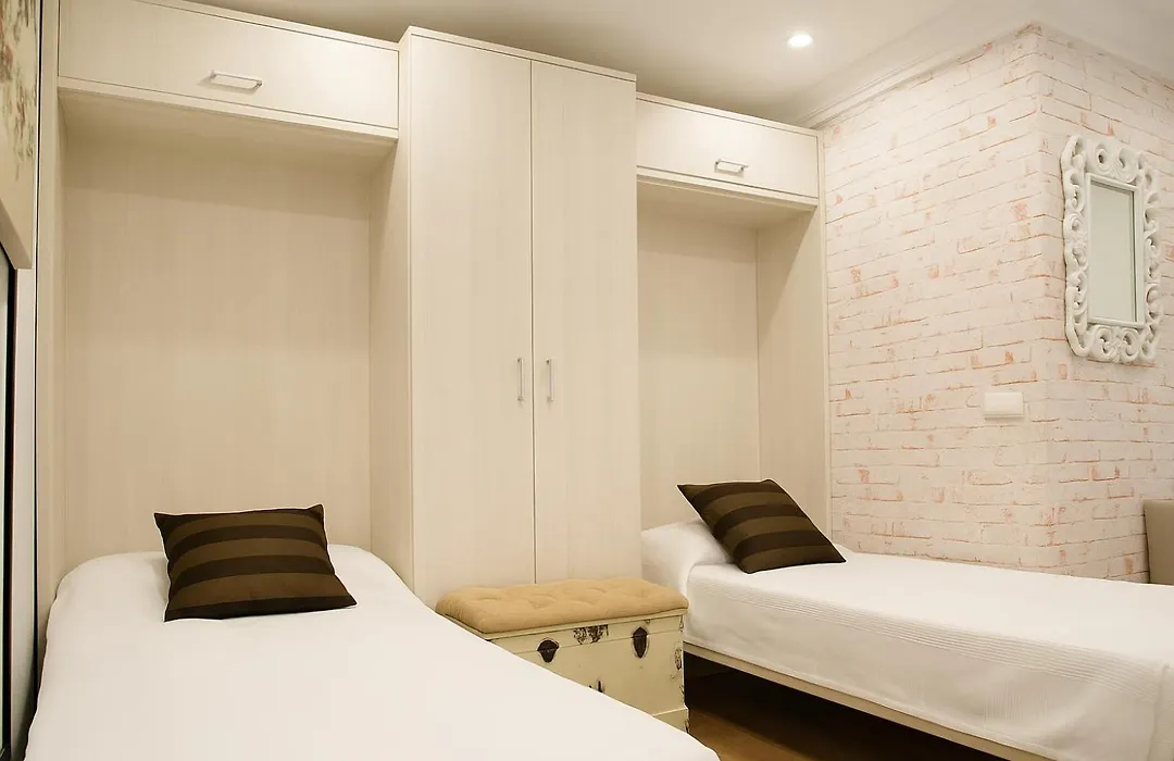 Apartamentos Sevilla Palace-1