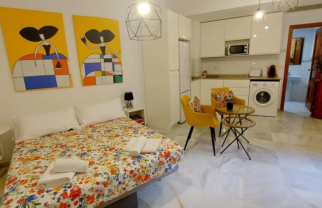 ESTUDIO RUFINA.Tranquilidad ,Alameda de Hércules!-1
