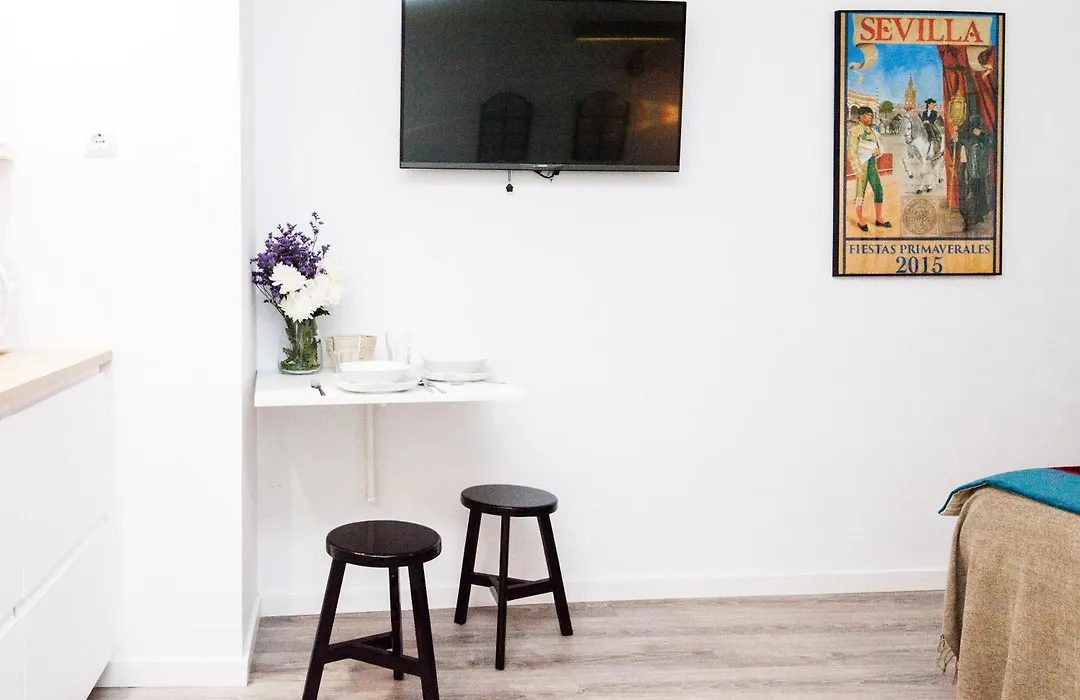 Gotoseville Molviedro Suites-1