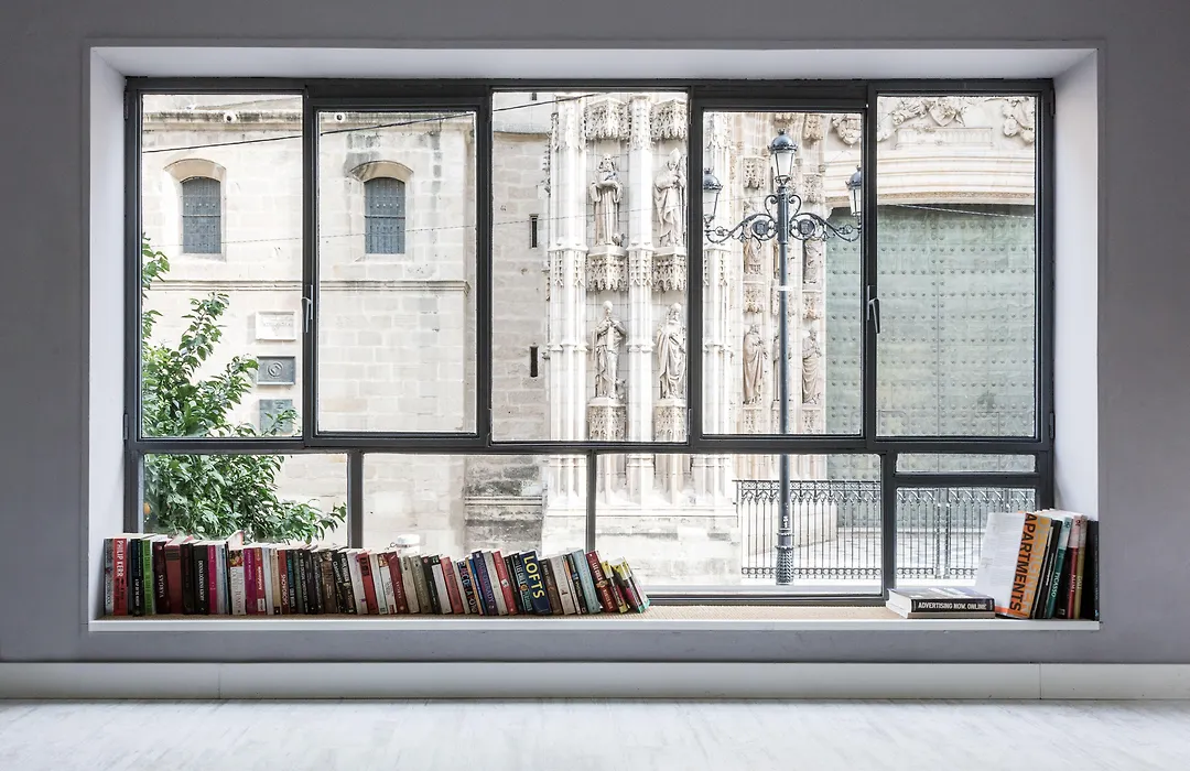 Puerta Catedral Suites-1