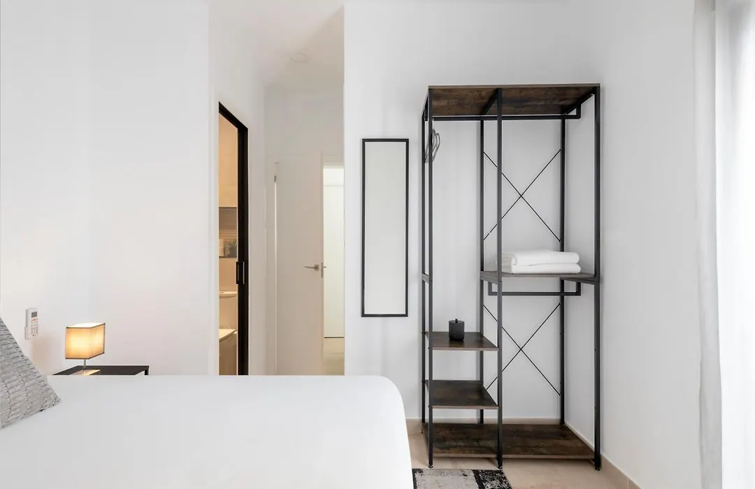 Magno Apartments Pureza Suite-1