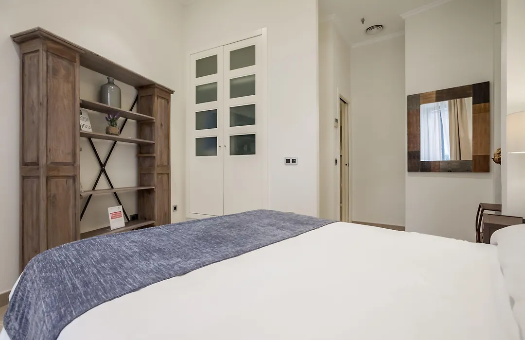 Welldone Cathedral Suites-1