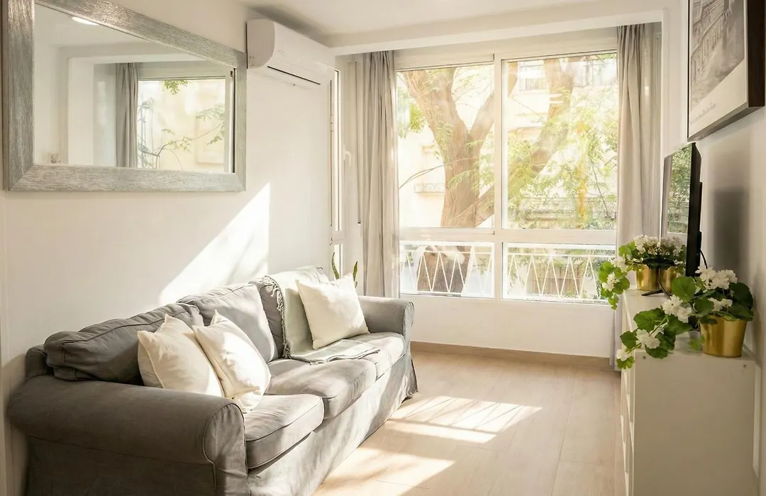 3 Double Beds - Great Area, Perfect For Families-1