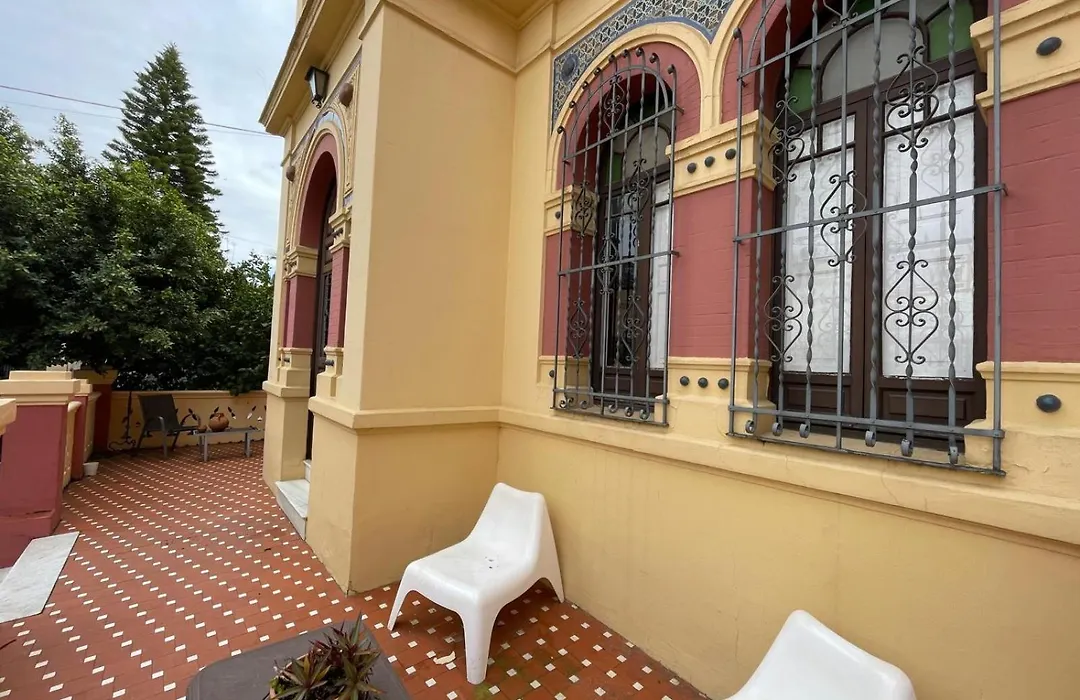 Palacete Del Porvenir-1