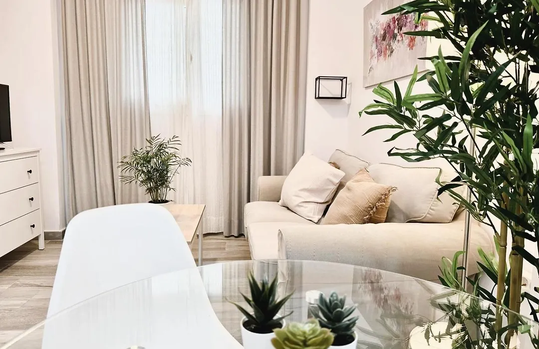Cosy Apartment Close To City Center-1