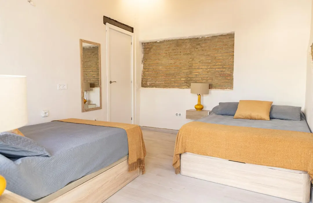 Casa Azahar de Cuna 21 l City Center-1