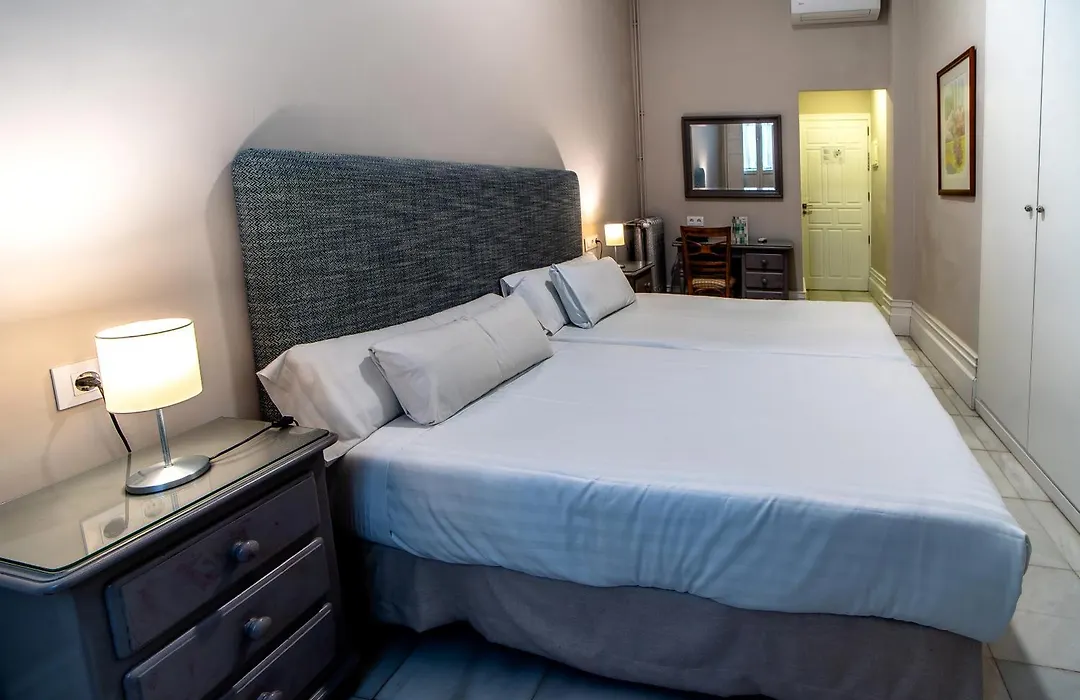 Hotel Simon-1
