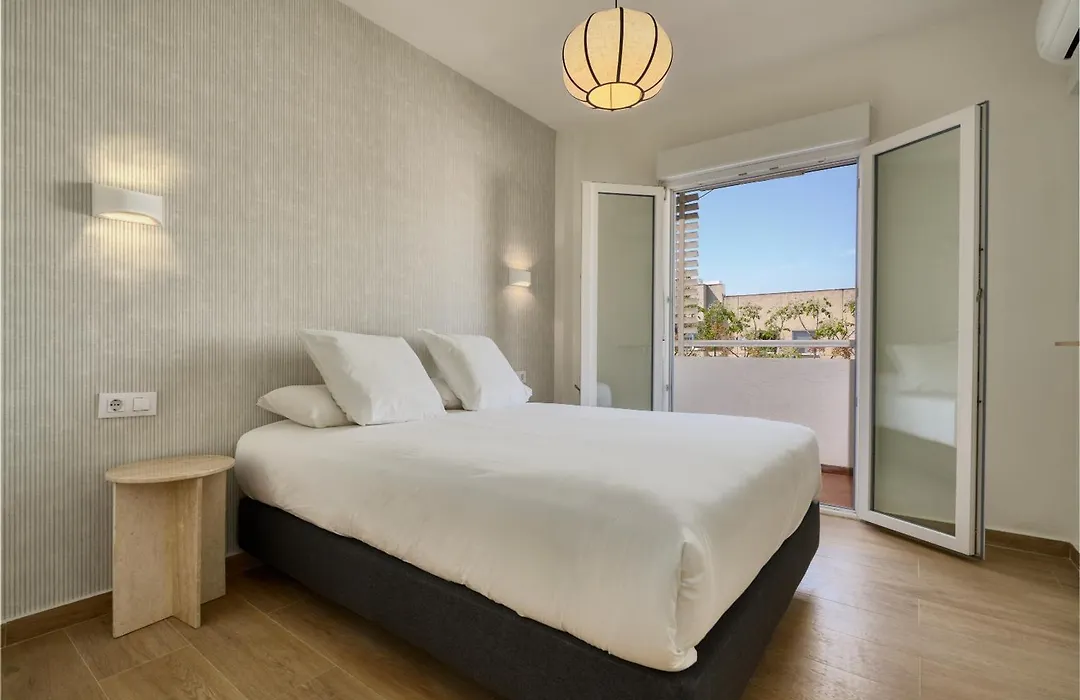 Sunn Apartments Amador De Los Rios, By Homing U-1
