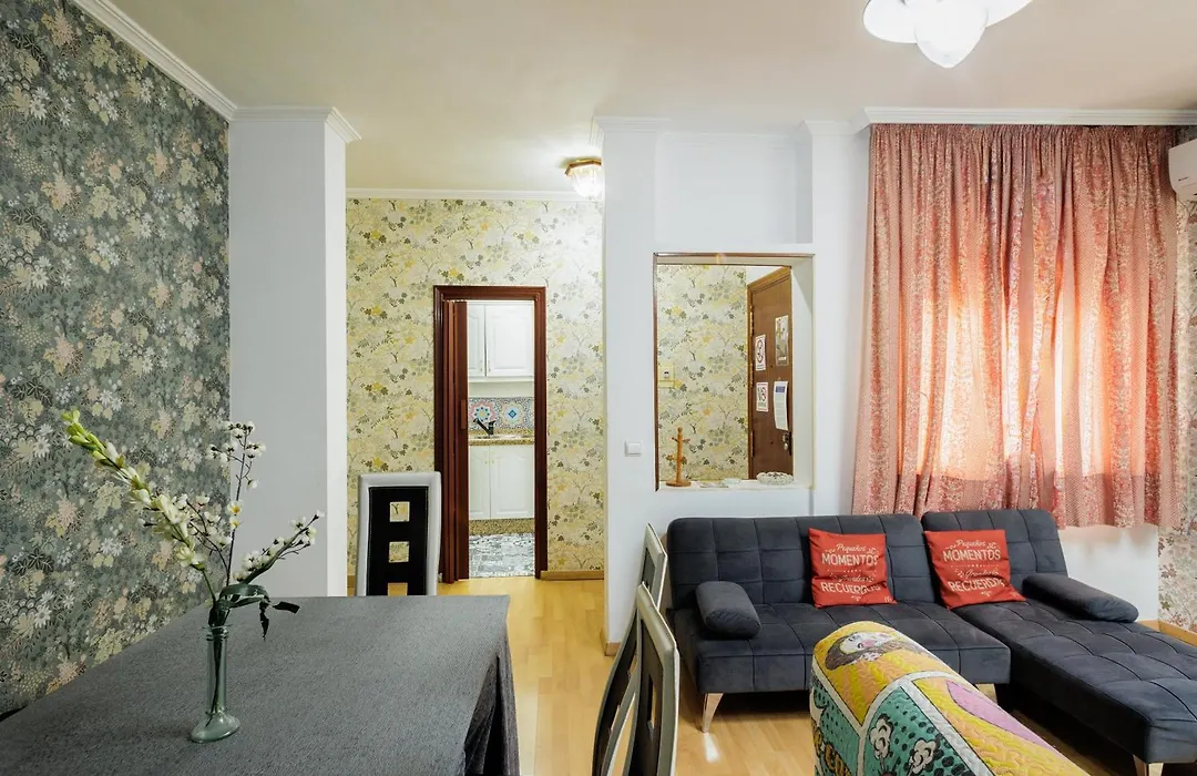 Juderia Center Premium Suites Free-1