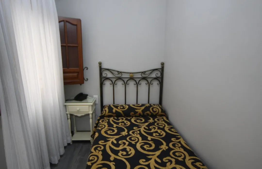 Hostal Roma-1
