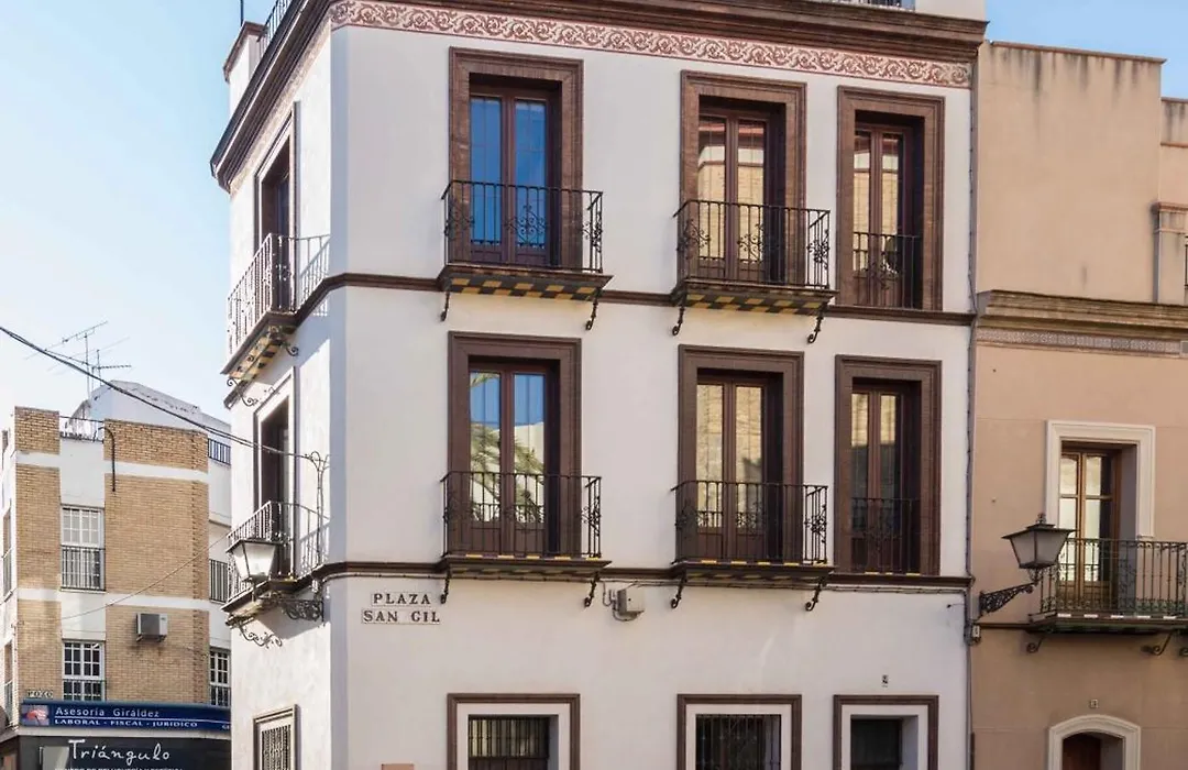 Rey De Sevilla Flats - Macarena-1