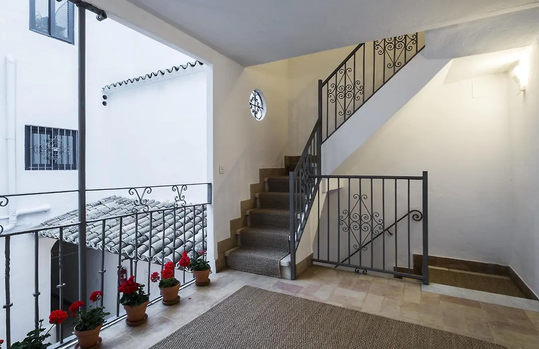 Selecta Apartments Los Venerables-1