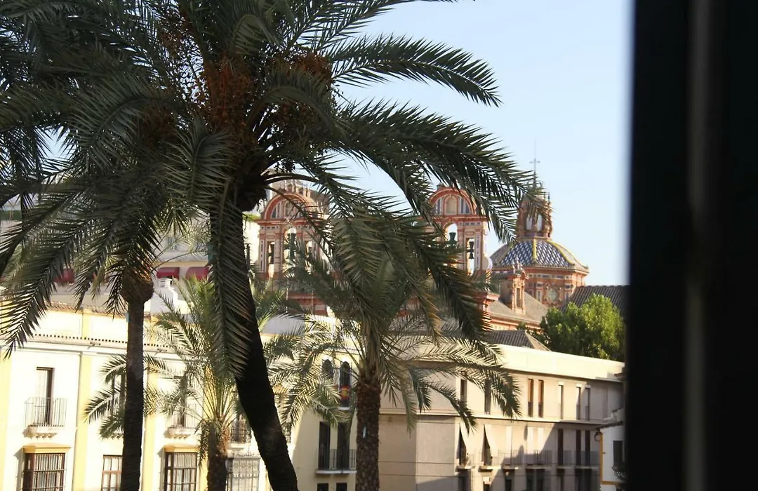 Elegant 2 Bedroom Apartment In Historic 1882 Building Central Sevilla Private Parking & Country Club Access-1