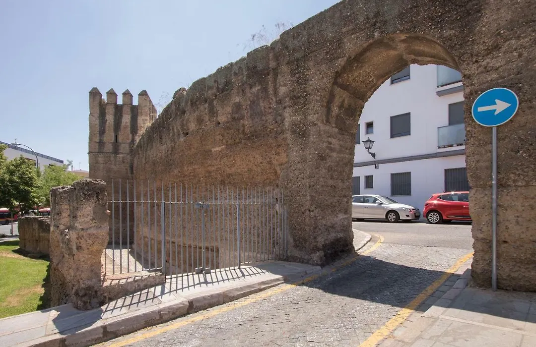 Murallas de Sevilla Apartamento con garaje 4 pax-1