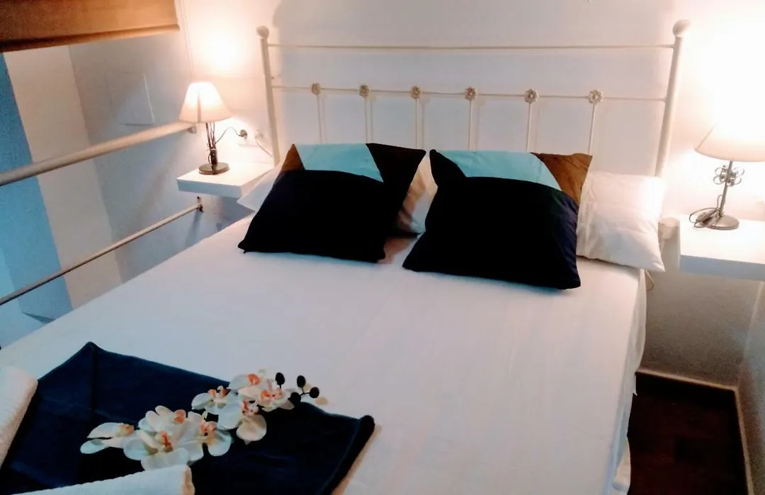 Wish Suite Barrio De Leon En Triana-1