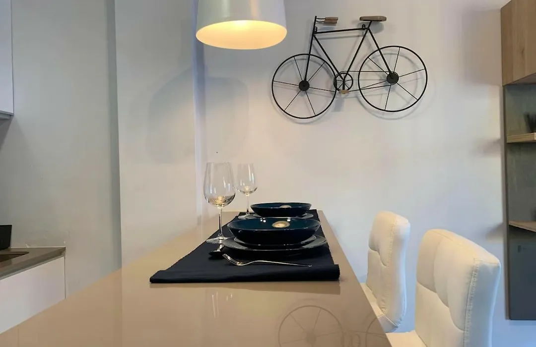 Luz Y Tranquilidad En El Casco Historico - Parking Gratis-1