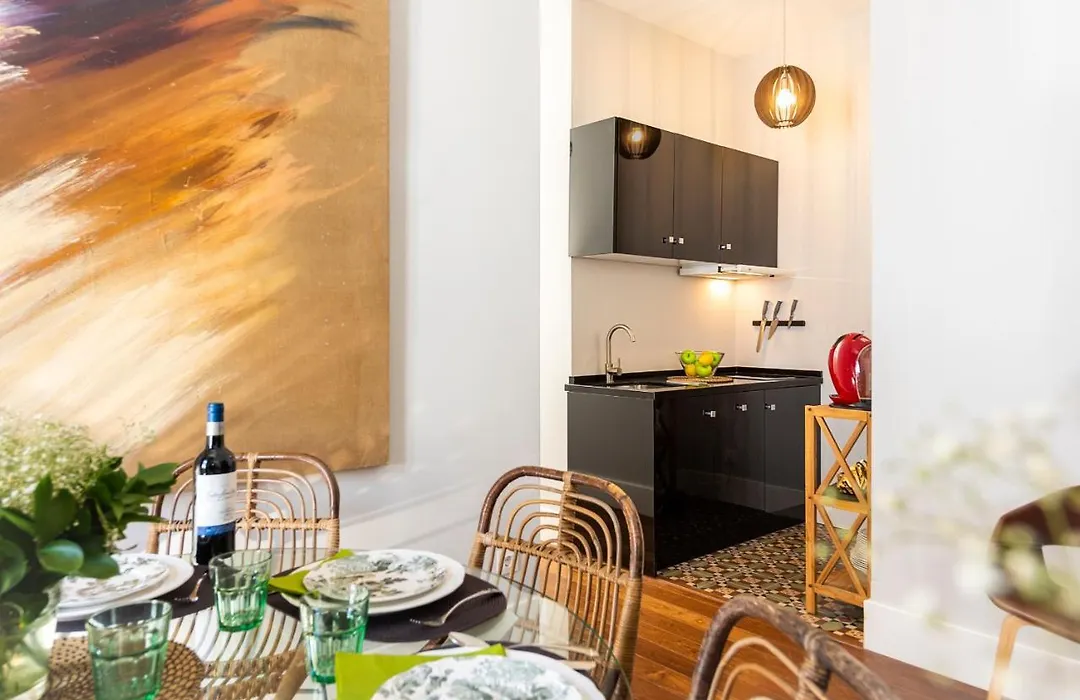 Imperial Luxury & Modern Apartment-1