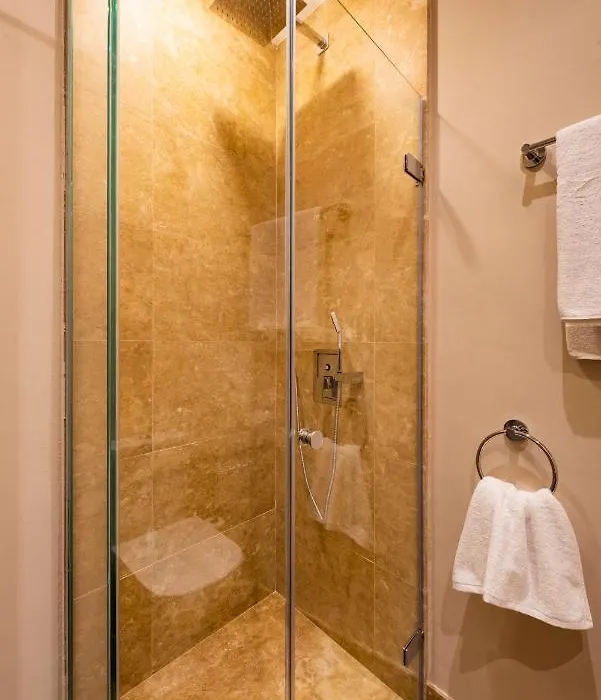 Imperial Luxury & Modern Apartment-1