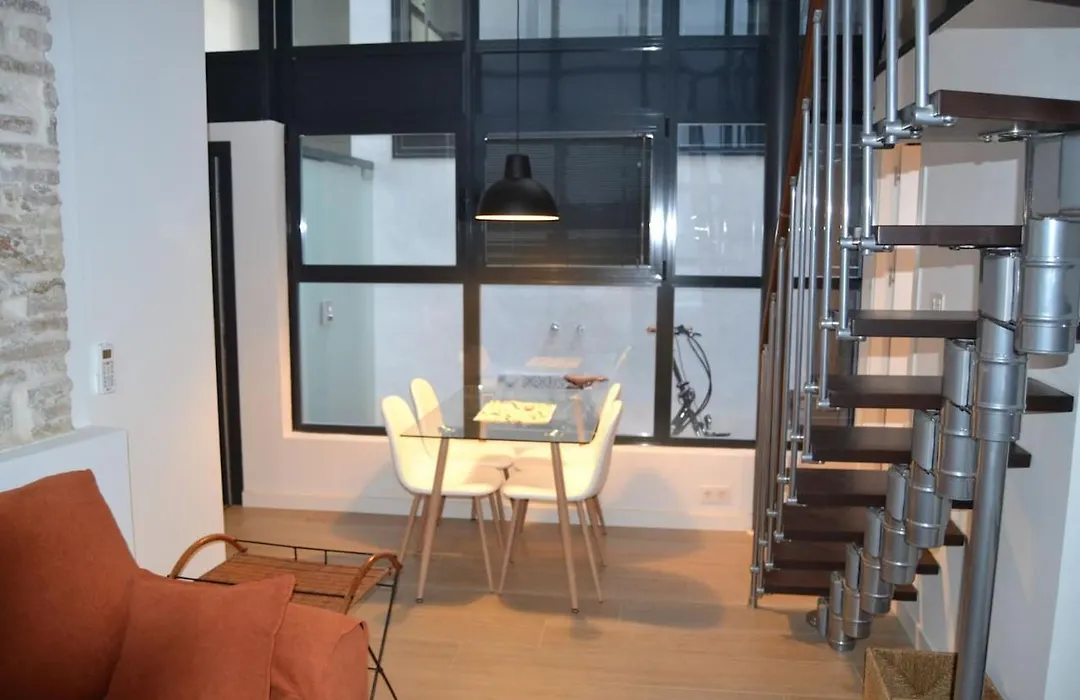 Duplex Alameda De Hercules-1