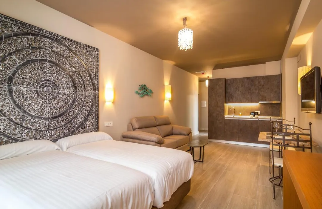Apartamentos Sevilla Este By Qhotels-1