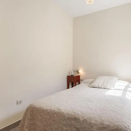 Apartamento Con Encanto En El Barrio De Santa Cruz-2