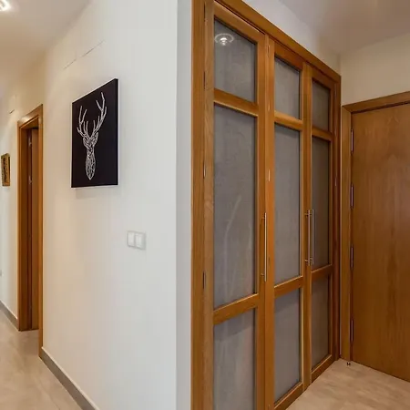 Apartamento Con Encanto En El Barrio De Santa Cruz-3