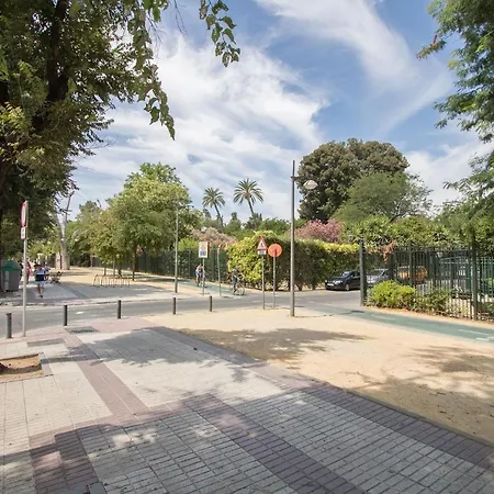 Alkazar Gardens Old Town 6 Pax-3