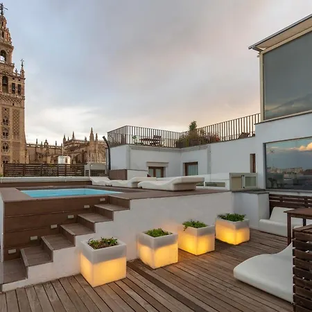 Giralda Sevilla Apartment-3