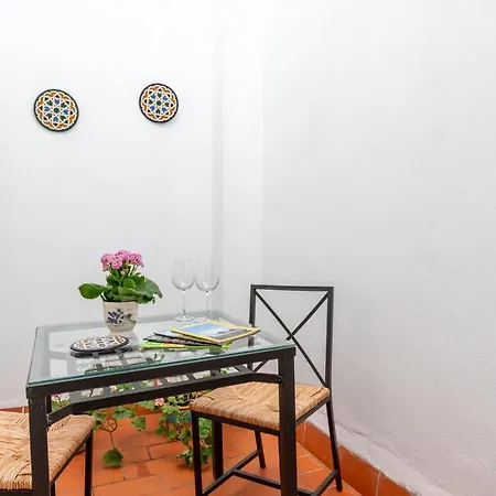 Anna Triana Boutique Apartament-2