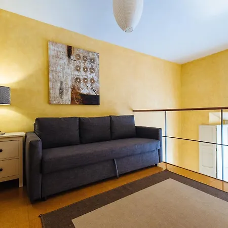 Pajaritos Suite Apartment - Private parking included-3