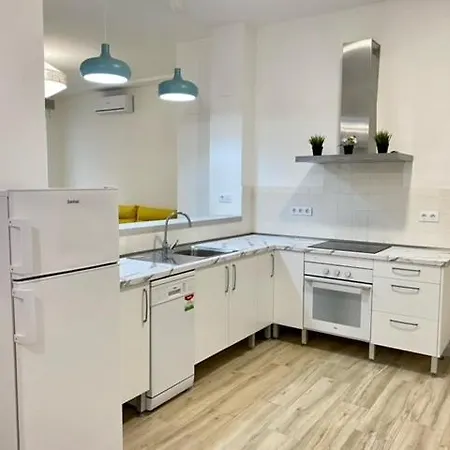 Flamenca Triana - Apartamento Totalmente Equipado Wifi 2D sofas camas 2 baños-2