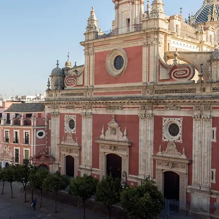 BeHouse Plaza del Salvador-3