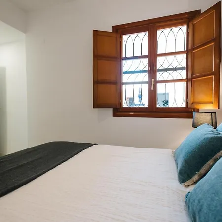 Encarnacion Suite Apartment-3