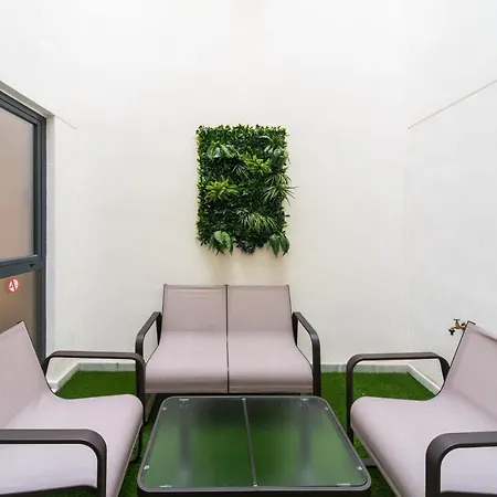 Seville Luxury Downtown Suite.-3