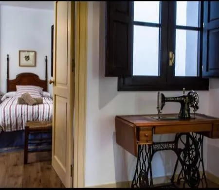 Apartamento De Dos Dormitorios En Plaza Alfaro-2