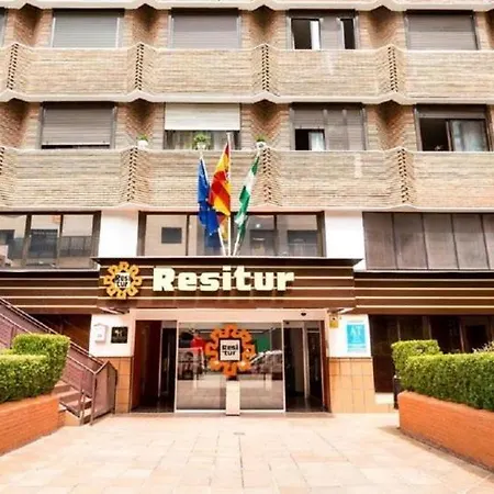 Lovely Triana Flat With Roof Terrace-3