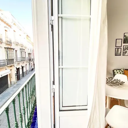 Superb Apartment In Downtown Of Sevilla ,Parking Optional, Top !!-3