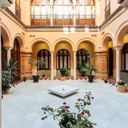 Colorful And Authentic Duplex In Seville-2
