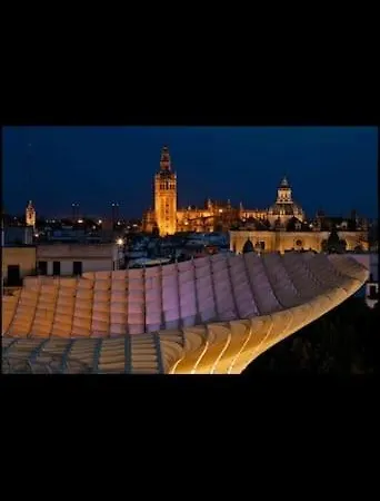 Apartamento en el casco antiguo junto Alameda H.-2