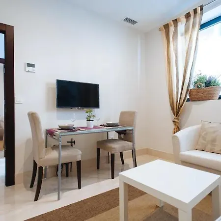 Acogedor Apartamento Jose Laguillo.-3